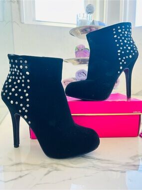 Madeline  Girl Women's Black Suede Studded High-Heel Ankle Boots -Size 8 1/2